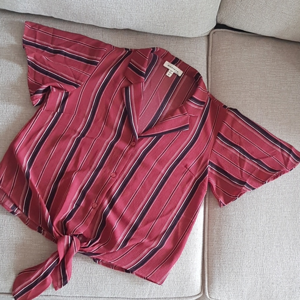 Monteua | red and black tie front blouse